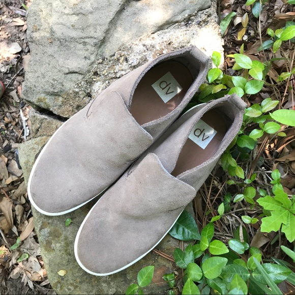 DV by Dolce Vita Shoes - DV Dolce Vita Roselyn sneaker gray size 8.5